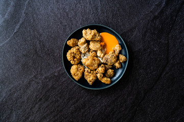 Karaage Japanese Styled Fried Chicken with Sauce / Karaagedon.