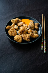 Karaage Japanese Styled Fried Chicken with Sauce / Karaagedon.
