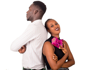 Obraz premium couple with gift boxes in their hands