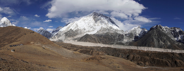 Obraz premium Everest Region Mountain Ranges