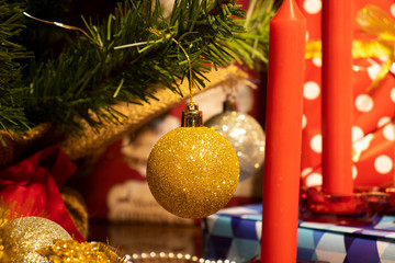 christmas tree with gifts and decorations