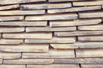 Masonry, staggered.
