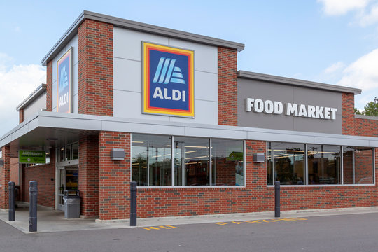 Buffalo, New York, USA- September 2, 2019: Aldi food market in Buffalo, New York, USA. Aldi is the common brand of two German family-owned discount supermarket chains. 
