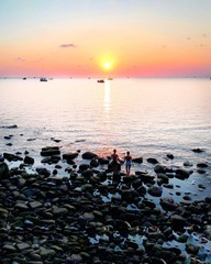 Coucher de soleil en couple en Asie