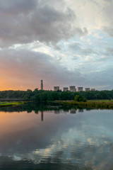 Naklejka premium Sunrise on the river Trent with view on fabric