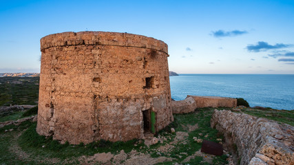 torre de defensa en menorca