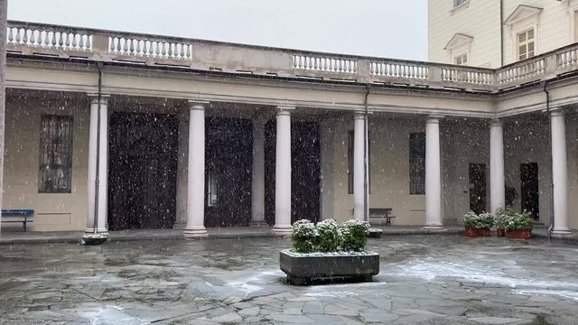 The first snow of the winter season