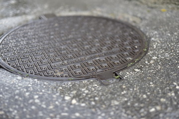 Manhole cover