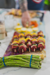 asparagus and kebabs 