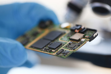 An employee of computer repair service