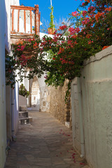 Fototapeta na wymiar In the old city of Naxos in Greece