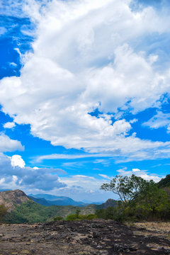 Knuckels Mountain Range