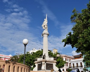 Obraz premium Plaza Colón de San Juan