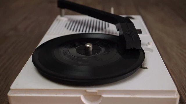 Electronic Children's Record Player.