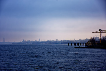 Fototapeta premium Beginning of a hurricane on the Dnieper River.
