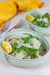  creamy pasta with bacon and arugula