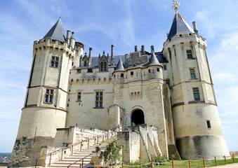 Fototapeta premium Façade ouest et entrée du château de Saumur