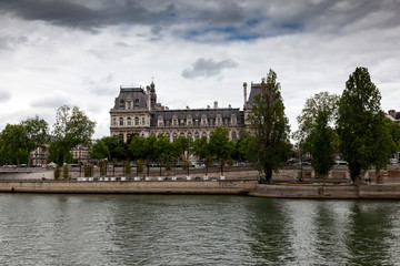 Fototapeta na wymiar castle in paris france