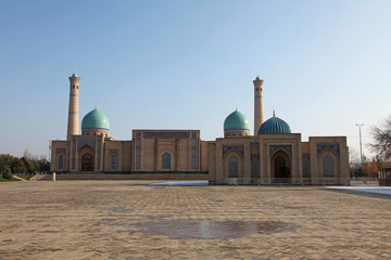 Fototapeta na wymiar Uzbekistan, Tashkent, Barakhan Madrasah Tashkent