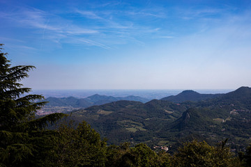 Fototapeta na wymiar Landschaftsaufnahme Berge