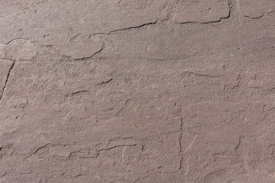 NATORAL RED ROCK WITH ROUGH SURFACE