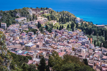 Obraz premium Taormina city on Sicily Island seen from Way of Cross stairs