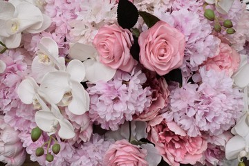 bouquet of pink roses