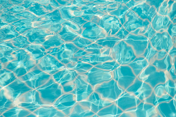 Reflect the waves and in the blue pool