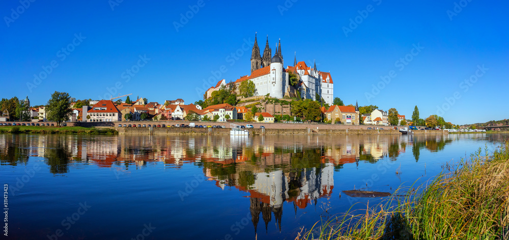 Wall mural panoramic view on the albrechtsburg castle and the gothic meissen cathedral, the embankment and elbe