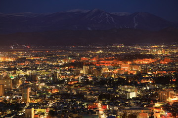 Fototapeta premium 岩手山と盛岡市街の夜景