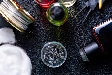 Isolated vaping device with accessories
