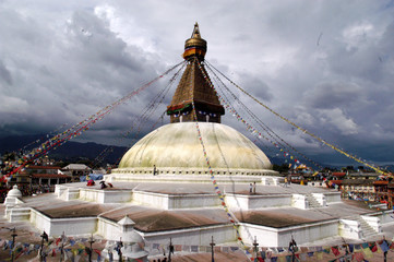 NEPAL BODHNATH THE LARGEST STUPA IN THE CITY