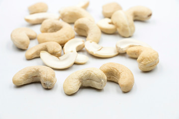 Fototapeta na wymiar cashew nut isolated on white background
