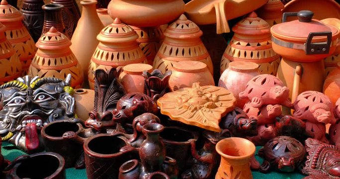 Street market exhibition of handmade pots, ceramic products, souvenirs. Udaipur, Rajasthan, India