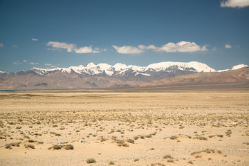 Fototapeta na wymiar Road trip from Osh Kyrgyzstan to Tajikistan through the Pamir highway