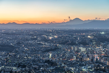 神奈川県横浜市みなとみらいから見た横浜の夕景