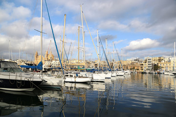Fototapeta na wymiar Sliema, Malta - 11.29.2019: Yacht Marina