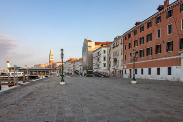 Fototapeta na wymiar View of Waterfront Boulevard in Venice by the Lagoon