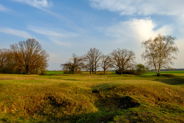 Obraz premium Abend im NSG Sulzheimer Gipshügel, Landkreis Schweinfurt, Unterfranken, Bayern, Deutschland