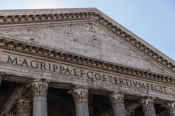Roman Pantheon roofing and detail