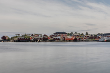 Obraz premium Rorbuer fishing village in Reine, Norway