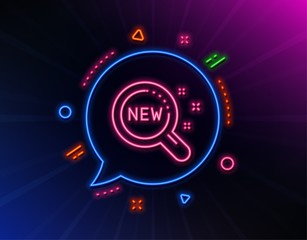 New products line icon. Neon laser lights. Search sign. Magnifier glass symbol. Glow laser speech bubble. Neon lights chat bubble. Banner badge with new products icon. Vector