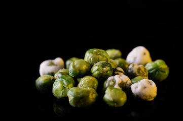 Crispy green peas, healthy snacks