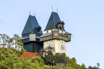 Fototapeta na wymiar Graz 2003, Uhrturm mit Schatten, Österreich, Graz, Uhrturm