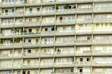 Fassade eines modernen Wohnhauses, Österreich, Wien, Donaucity