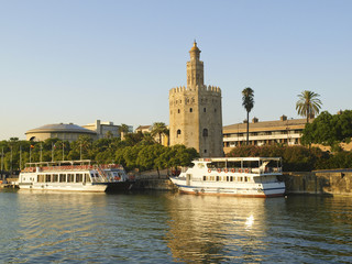 Sevilla, Andalusien, Spanien, Torre del oro, Goldener Turm