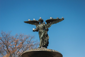 statue of an angel