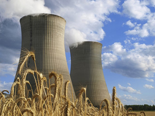 AkW, Atomkraftwerk im Loiretal bei Benne Ouzover sur Loire, Fran