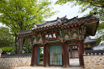 Fototapeta premium Yeongnamnu is a Korean traditional building built in the Goryeo period.