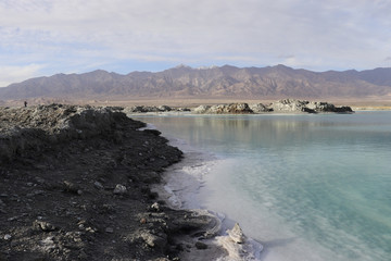 Dachaidan Emerald Salt Lake in Qinghai Province, China